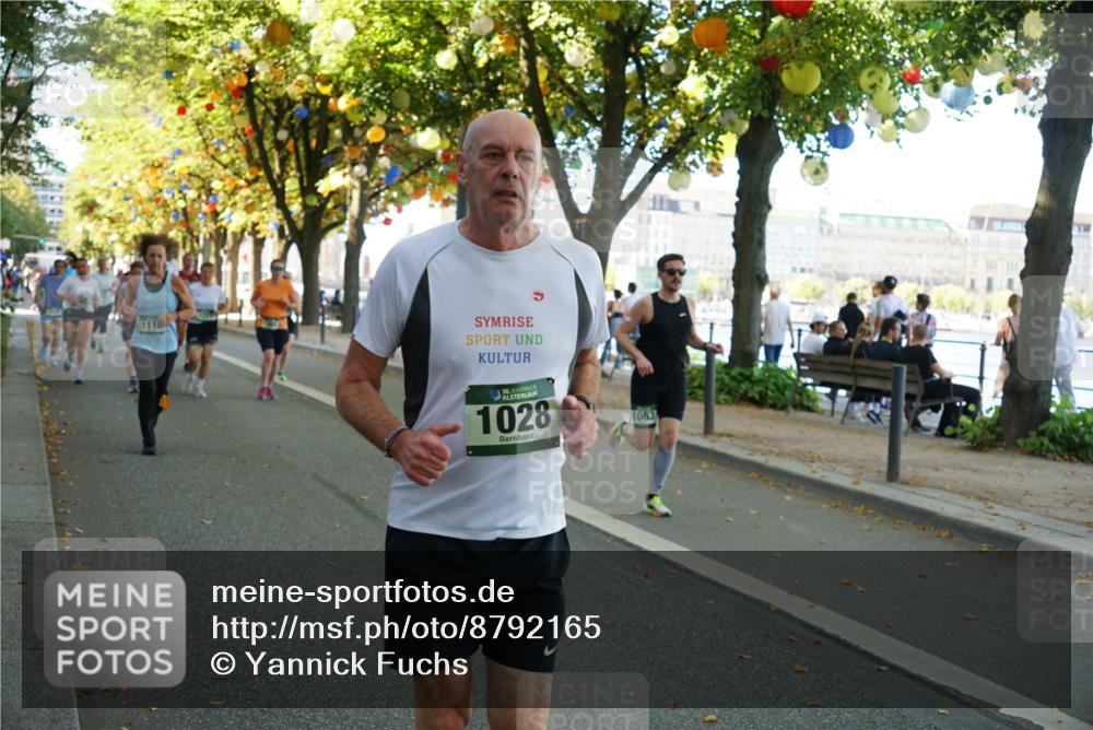 07.09.2025 - BARMER Alsterlauf Yannick Fuchs http://msf.ph/oto/8792165 07.09.2025 11:39:18 Laufen 1116, 36, 1028, 1063 meine-sportfotos.de