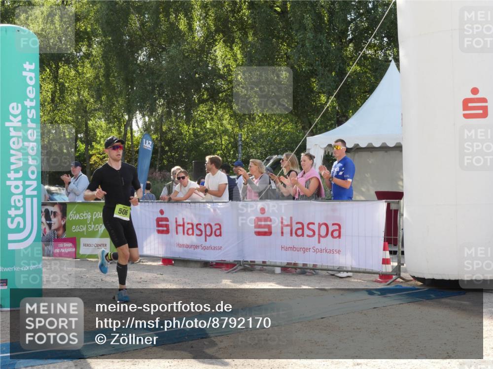07.09.2025 - 19. Norderstedt Triathlon Zöllner http://msf.ph/oto/8792170 07.09.2025 16:20:50 Ziel 506, 1491 meine-sportfotos.de