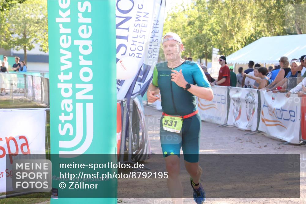 07.09.2025 - 19. Norderstedt Triathlon Zöllner http://msf.ph/oto/8792195 07.09.2025 16:35:59 Ziel 531, 1064 meine-sportfotos.de