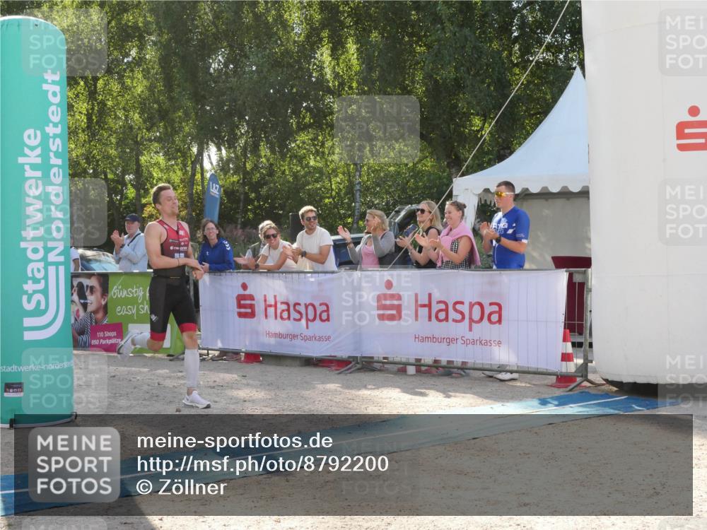 07.09.2025 - 19. Norderstedt Triathlon Zöllner http://msf.ph/oto/8792200 07.09.2025 16:21:00 Ziel 498 meine-sportfotos.de