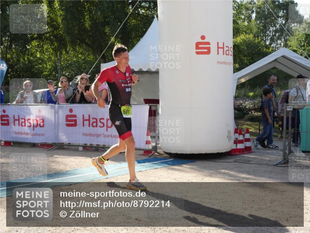 07.09.2025 - 19. Norderstedt Triathlon Zöllner http://msf.ph/oto/8792214 07.09.2025 16:21:19 Ziel 501 meine-sportfotos.de