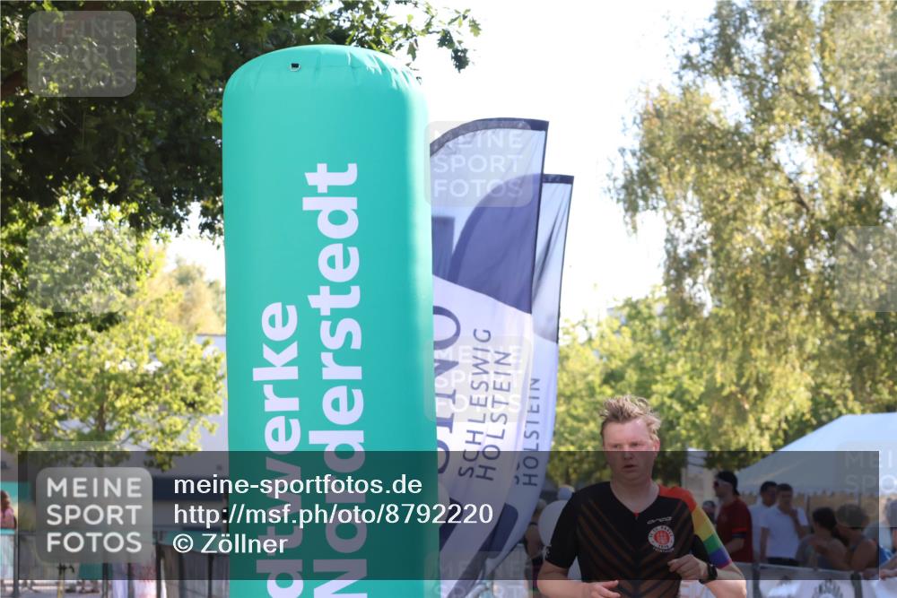 07.09.2025 - 19. Norderstedt Triathlon Zöllner http://msf.ph/oto/8792220 07.09.2025 16:36:24 Ziel 482 meine-sportfotos.de