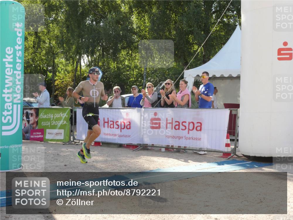 07.09.2025 - 19. Norderstedt Triathlon Zöllner http://msf.ph/oto/8792221 07.09.2025 16:21:34 Ziel 510 meine-sportfotos.de