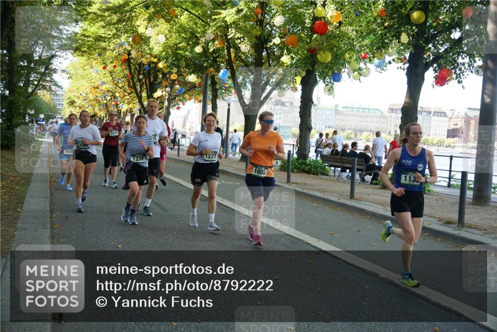 07.09.2025 - BARMER Alsterlauf Yannick Fuchs http://msf.ph/oto/8792222 07.09.2025 11:39:23 Laufen 8430, 8190, 1075, 1227, 1005, 113 meine-sportfotos.de