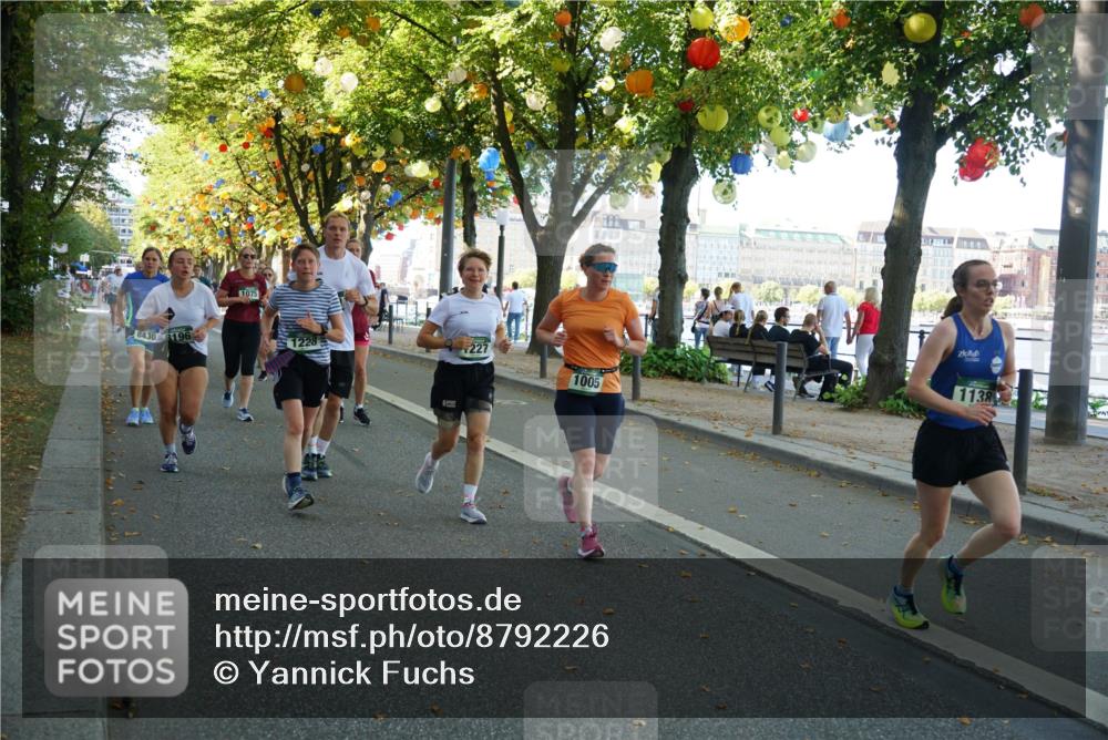 07.09.2025 - BARMER Alsterlauf Yannick Fuchs http://msf.ph/oto/8792226 07.09.2025 11:39:23 Laufen 8430, 8196, 1075, 1228, 227, 1005, 1138 meine-sportfotos.de