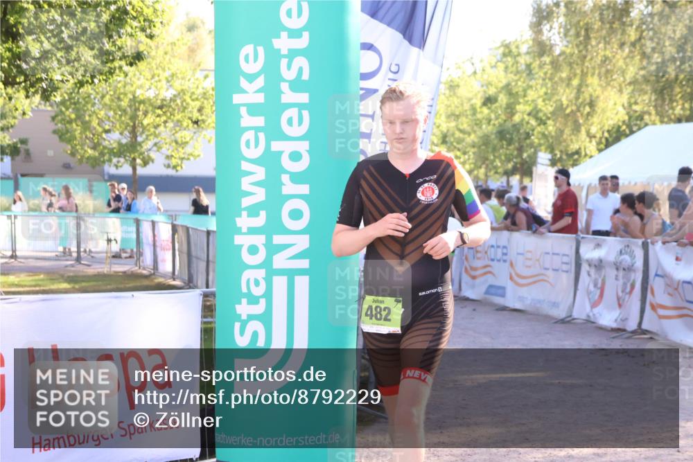 07.09.2025 - 19. Norderstedt Triathlon Zöllner http://msf.ph/oto/8792229 07.09.2025 16:36:24 Ziel 482 meine-sportfotos.de