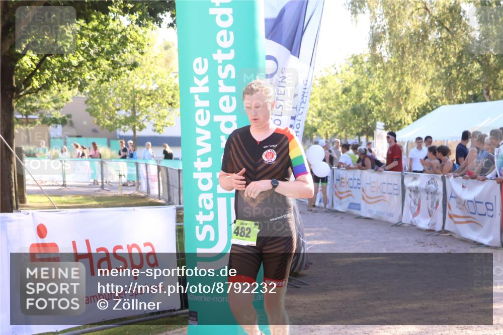 07.09.2025 - 19. Norderstedt Triathlon Zöllner http://msf.ph/oto/8792232 07.09.2025 16:36:24 Ziel 482 meine-sportfotos.de