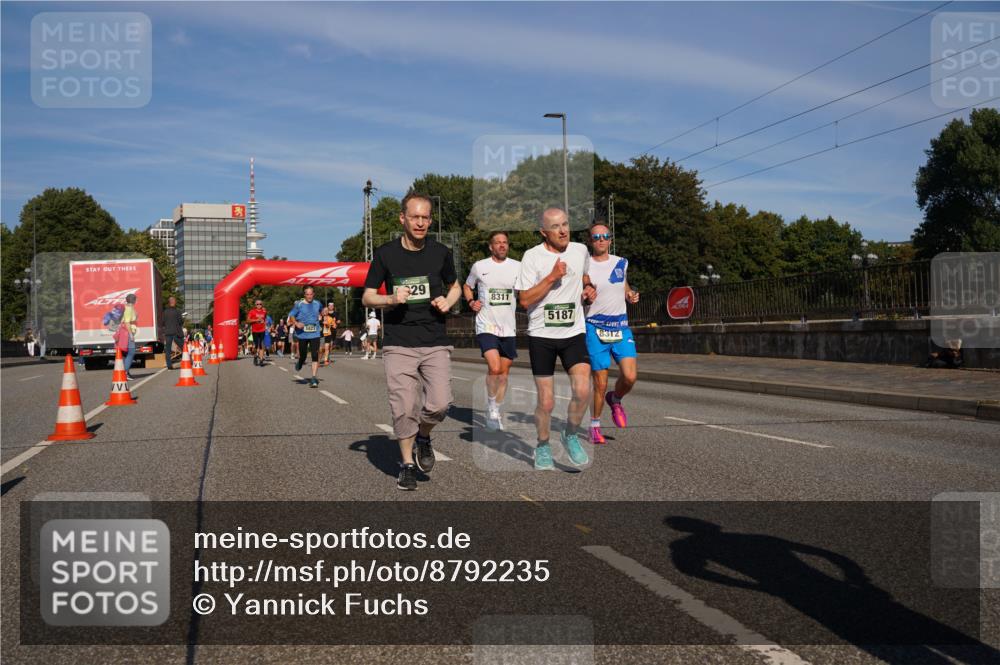 07.09.2025 - BARMER Alsterlauf Yannick Fuchs http://msf.ph/oto/8792235 07.09.2025 09:42:22 Laufen 5023, 329, 8311, 5187, 8312 meine-sportfotos.de