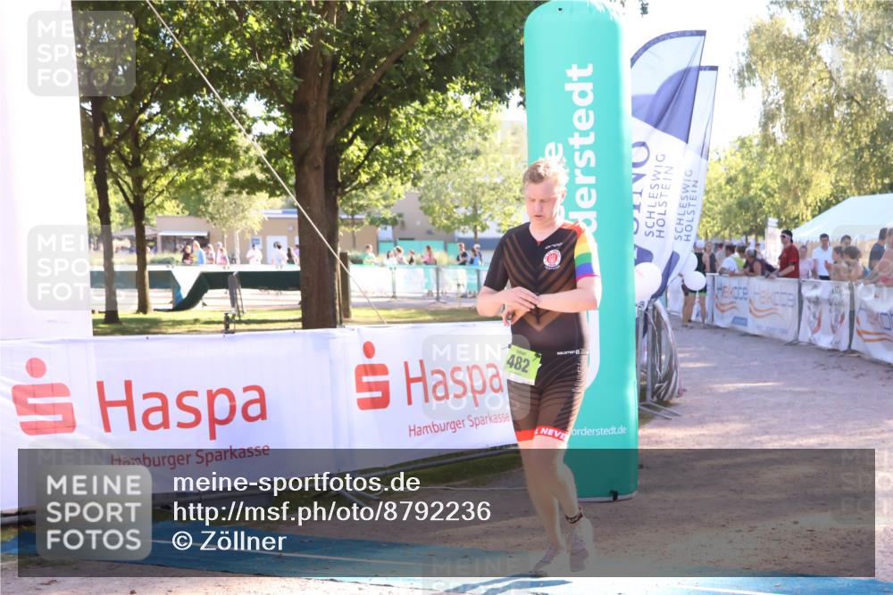 07.09.2025 - 19. Norderstedt Triathlon Zöllner http://msf.ph/oto/8792236 07.09.2025 16:36:25 Ziel 482 meine-sportfotos.de