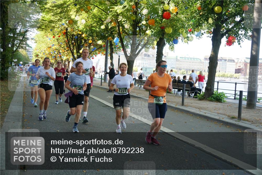 07.09.2025 - BARMER Alsterlauf Yannick Fuchs http://msf.ph/oto/8792238 07.09.2025 11:39:24 Laufen 8430, 8196, 1075, 1227, 1005, 111 meine-sportfotos.de