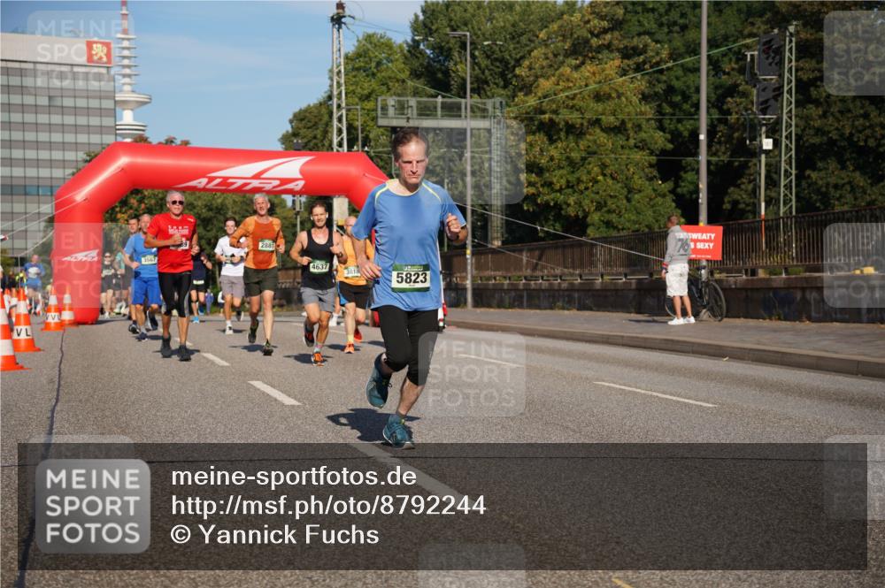 07.09.2025 - BARMER Alsterlauf Yannick Fuchs http://msf.ph/oto/8792244 07.09.2025 09:42:25 Laufen 3567, 2881, 4637, 5823 meine-sportfotos.de