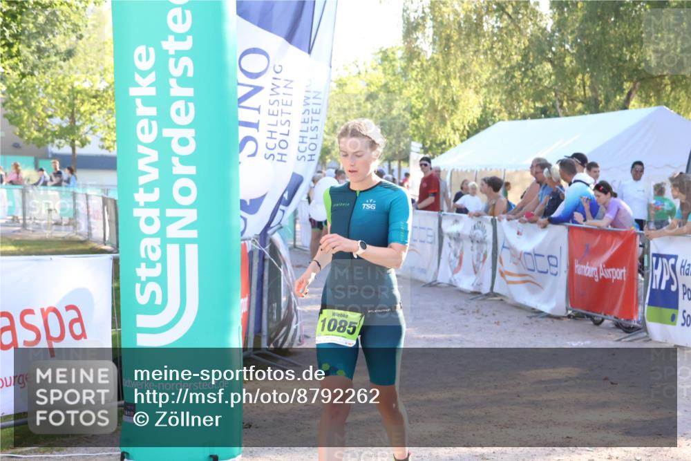 07.09.2025 - 19. Norderstedt Triathlon Zöllner http://msf.ph/oto/8792262 07.09.2025 16:36:31 Ziel 482, 1085 meine-sportfotos.de