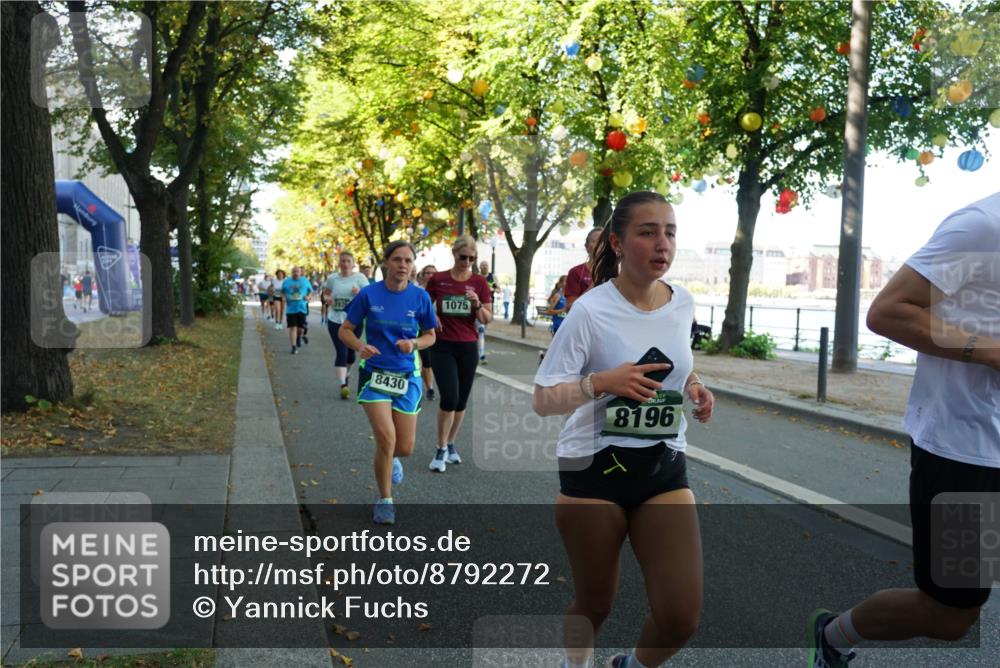 07.09.2025 - BARMER Alsterlauf Yannick Fuchs http://msf.ph/oto/8792272 07.09.2025 11:39:26 Laufen 8430, 1075, 8196 meine-sportfotos.de