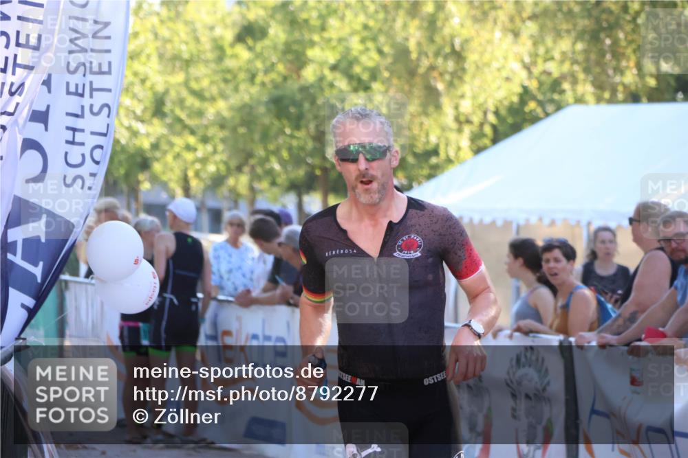 07.09.2025 - 19. Norderstedt Triathlon Zöllner http://msf.ph/oto/8792277 07.09.2025 16:36:43 Ziel 483 meine-sportfotos.de