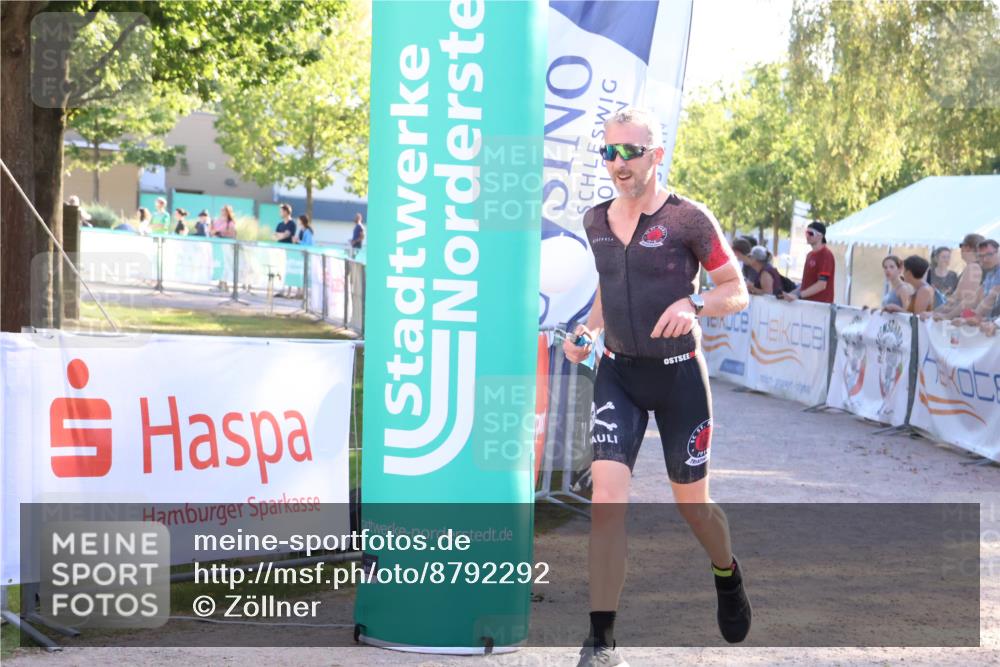 07.09.2025 - 19. Norderstedt Triathlon Zöllner http://msf.ph/oto/8792292 07.09.2025 16:36:44 Ziel 483 meine-sportfotos.de