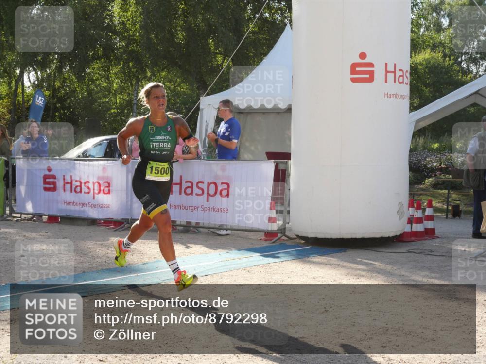 07.09.2025 - 19. Norderstedt Triathlon Zöllner http://msf.ph/oto/8792298 07.09.2025 16:23:01 Ziel 1500 meine-sportfotos.de
