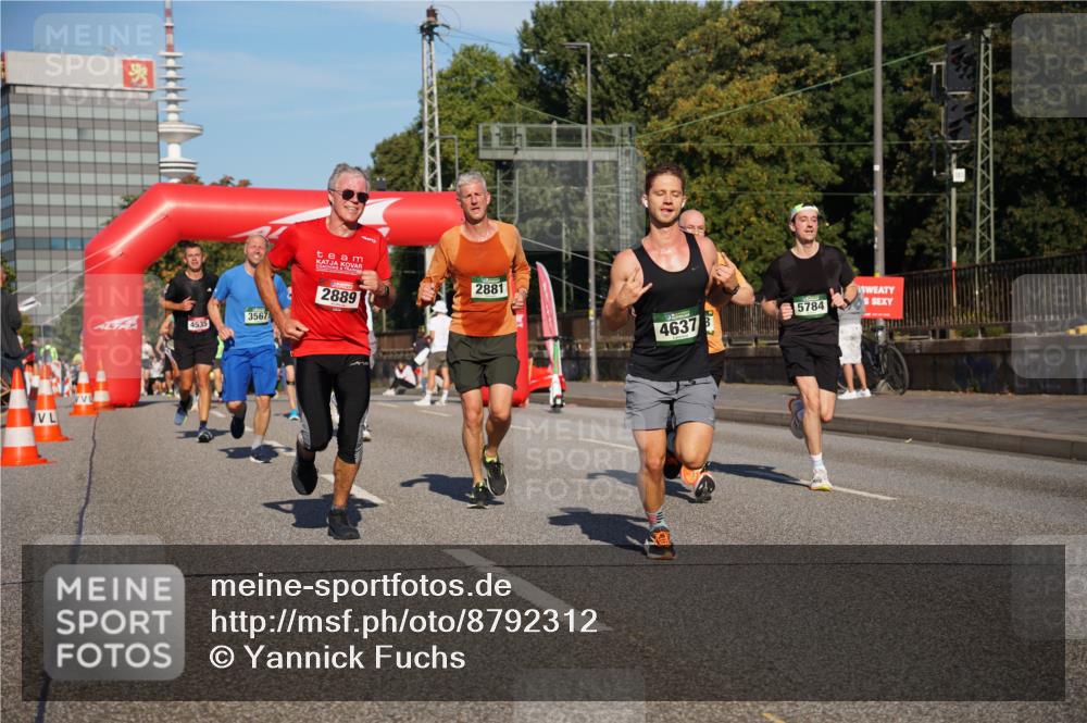 07.09.2025 - BARMER Alsterlauf Yannick Fuchs http://msf.ph/oto/8792312 07.09.2025 09:42:27 Laufen 4535, 3567, 2889, 2881, 4637, 5784 meine-sportfotos.de