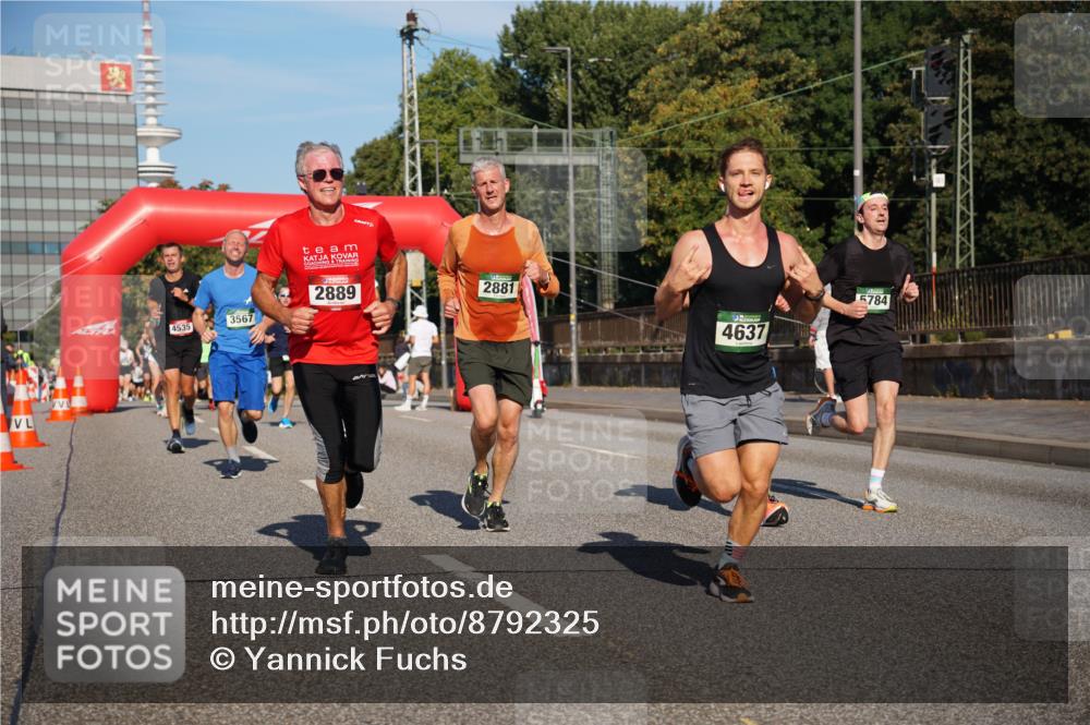 07.09.2025 - BARMER Alsterlauf Yannick Fuchs http://msf.ph/oto/8792325 07.09.2025 09:42:28 Laufen 4535, 3567, 2889, 2881, 4637, 5784 meine-sportfotos.de