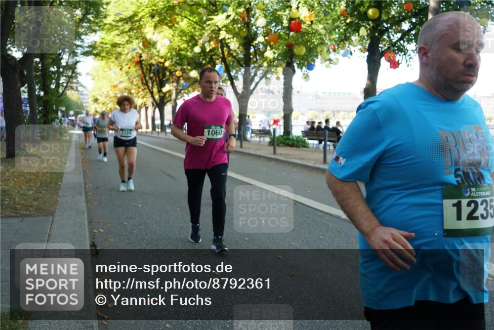 07.09.2025 - BARMER Alsterlauf Yannick Fuchs http://msf.ph/oto/8792361 07.09.2025 11:39:32 Laufen 1124, 1060, 1, 36, 1235 meine-sportfotos.de