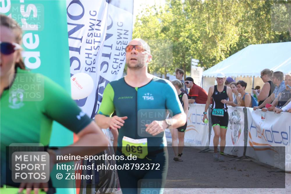 07.09.2025 - 19. Norderstedt Triathlon Zöllner http://msf.ph/oto/8792372 07.09.2025 16:37:14 Ziel 530, 1065, 1495 meine-sportfotos.de