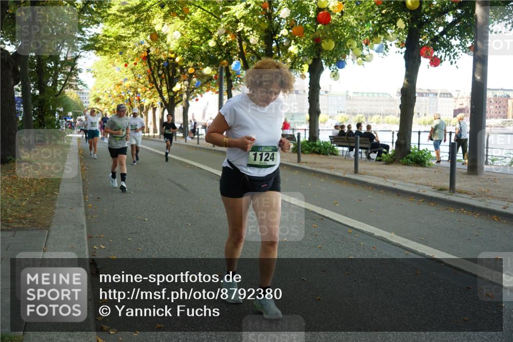 07.09.2025 - BARMER Alsterlauf Yannick Fuchs http://msf.ph/oto/8792380 07.09.2025 11:39:35 Laufen 1124 meine-sportfotos.de
