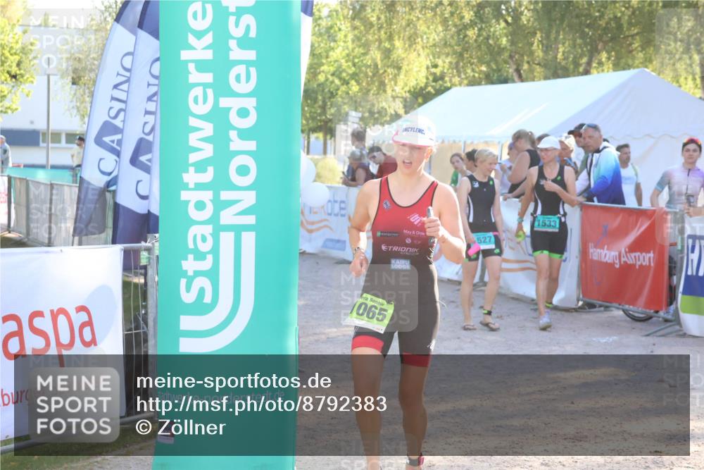 07.09.2025 - 19. Norderstedt Triathlon Zöllner http://msf.ph/oto/8792383 07.09.2025 16:37:17 Ziel 530, 1065, 1495 meine-sportfotos.de
