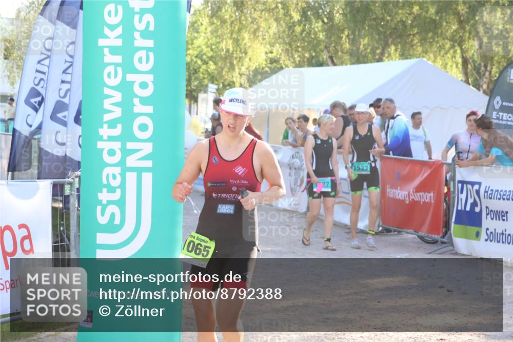 07.09.2025 - 19. Norderstedt Triathlon Zöllner http://msf.ph/oto/8792388 07.09.2025 16:37:17 Ziel 530, 1065, 1495 meine-sportfotos.de