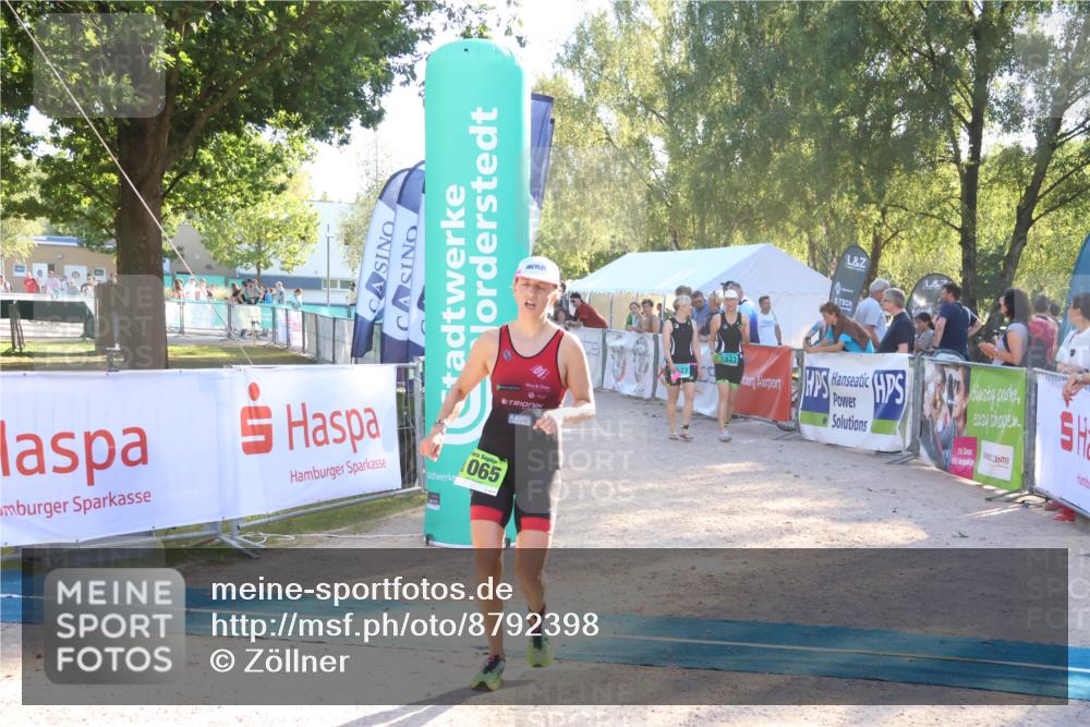 07.09.2025 - 19. Norderstedt Triathlon Zöllner http://msf.ph/oto/8792398 07.09.2025 16:37:18 Ziel 530, 1065, 1495 meine-sportfotos.de