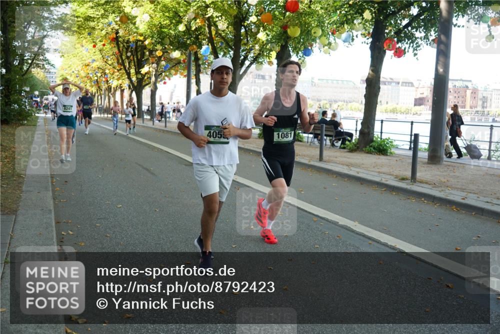 07.09.2025 - BARMER Alsterlauf Yannick Fuchs http://msf.ph/oto/8792423 07.09.2025 11:39:40 Laufen 8241, 405, 1081 meine-sportfotos.de