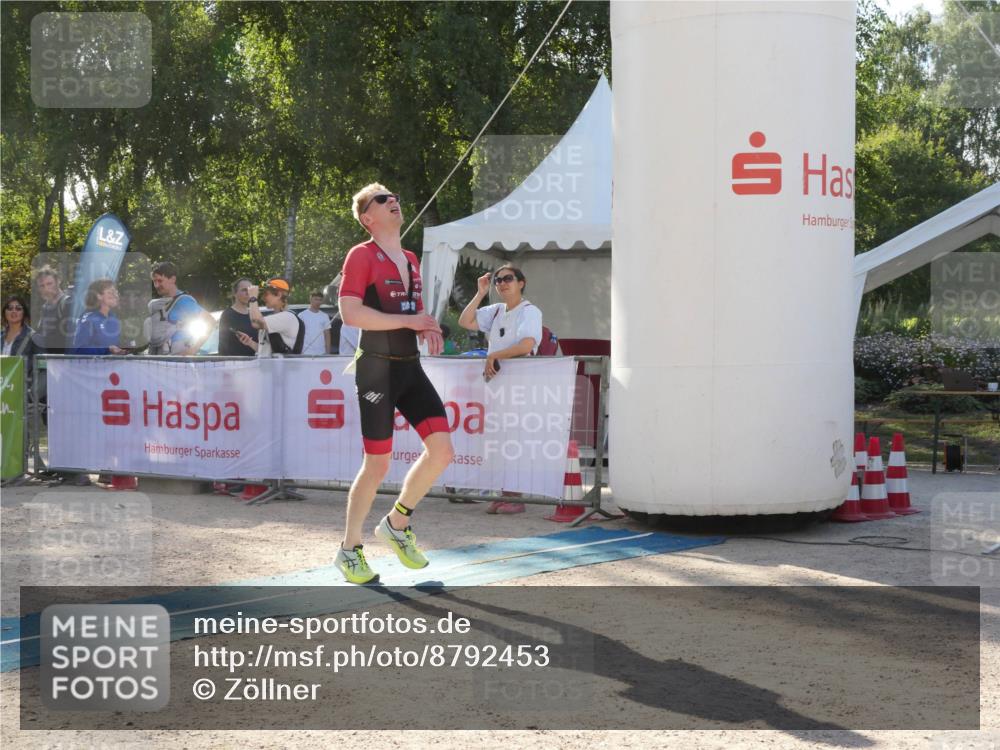07.09.2025 - 19. Norderstedt Triathlon Zöllner http://msf.ph/oto/8792453 07.09.2025 16:26:07 Ziel 499 meine-sportfotos.de
