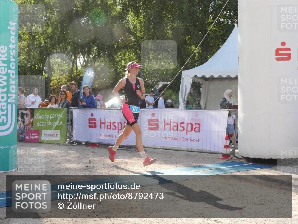 07.09.2025 - 19. Norderstedt Triathlon Zöllner http://msf.ph/oto/8792473 07.09.2025 16:26:52 Ziel 377, 542 meine-sportfotos.de