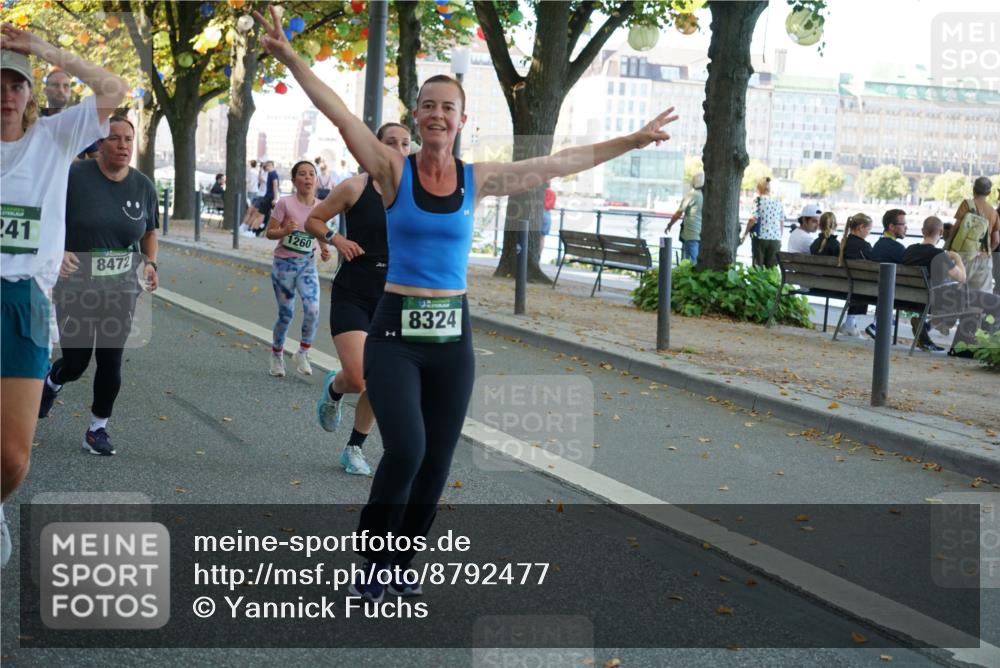 07.09.2025 - BARMER Alsterlauf Yannick Fuchs http://msf.ph/oto/8792477 07.09.2025 11:39:44 Laufen 241, 1260, 8472, 8324 meine-sportfotos.de