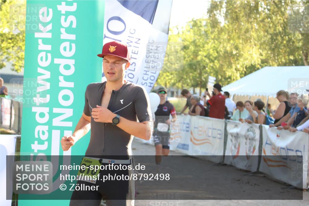 07.09.2025 - 19. Norderstedt Triathlon Zöllner http://msf.ph/oto/8792498 07.09.2025 16:37:36 Ziel 1051, 1610 meine-sportfotos.de