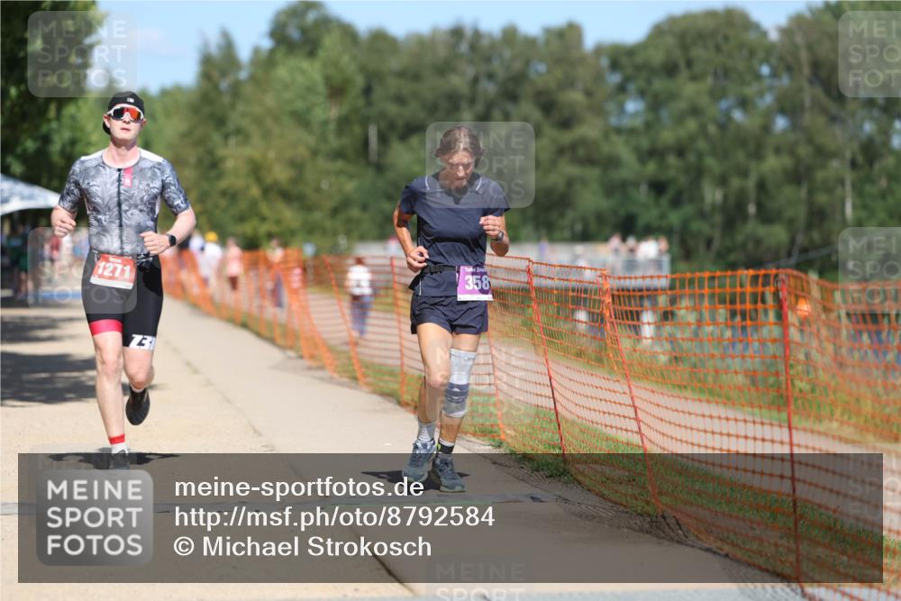 07.09.2025 - 19. Norderstedt Triathlon Michael Strokosch http://msf.ph/oto/8792584 07.09.2025 13:39:04 Laufen 357, 358, 1271 meine-sportfotos.de
