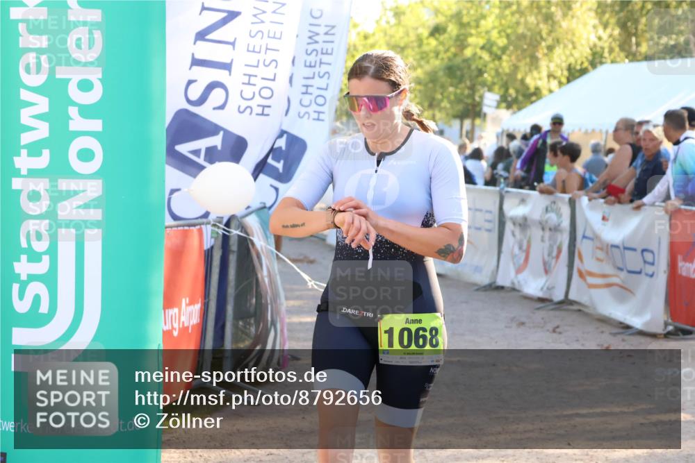 07.09.2025 - 19. Norderstedt Triathlon Zöllner http://msf.ph/oto/8792656 07.09.2025 16:38:14 Ziel 529, 1068, 1563 meine-sportfotos.de