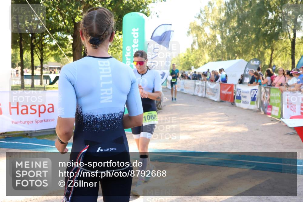 07.09.2025 - 19. Norderstedt Triathlon Zöllner http://msf.ph/oto/8792668 07.09.2025 16:38:15 Ziel 529, 1068, 1563 meine-sportfotos.de