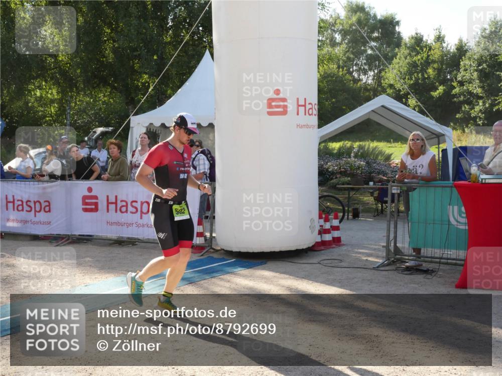 07.09.2025 - 19. Norderstedt Triathlon Zöllner http://msf.ph/oto/8792699 07.09.2025 16:29:35 Ziel 502 meine-sportfotos.de