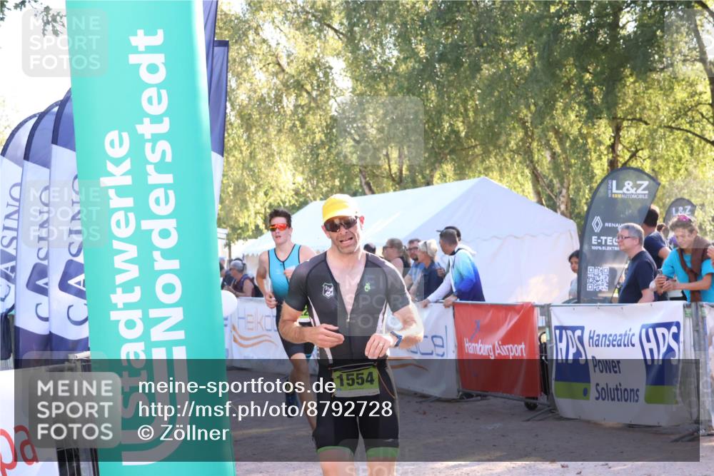 07.09.2025 - 19. Norderstedt Triathlon Zöllner http://msf.ph/oto/8792728 07.09.2025 16:38:22 Ziel 529, 1554 meine-sportfotos.de