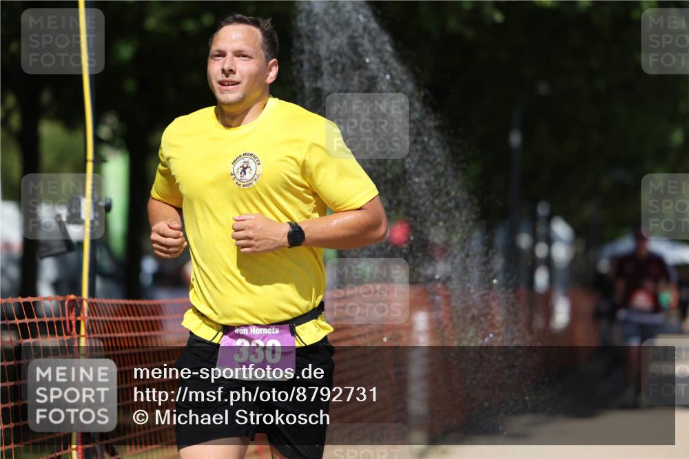 07.09.2025 - 19. Norderstedt Triathlon Michael Strokosch http://msf.ph/oto/8792731 07.09.2025 13:39:41 Laufen 319, 320, 330, 809 meine-sportfotos.de