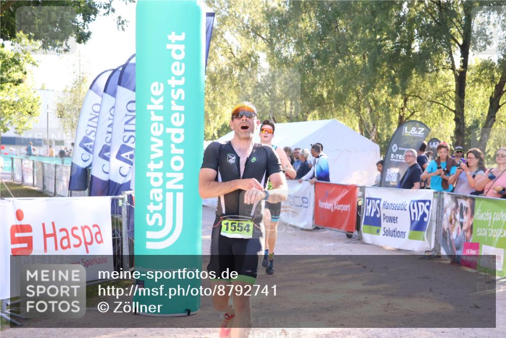 07.09.2025 - 19. Norderstedt Triathlon Zöllner http://msf.ph/oto/8792741 07.09.2025 16:38:23 Ziel 529, 1554 meine-sportfotos.de