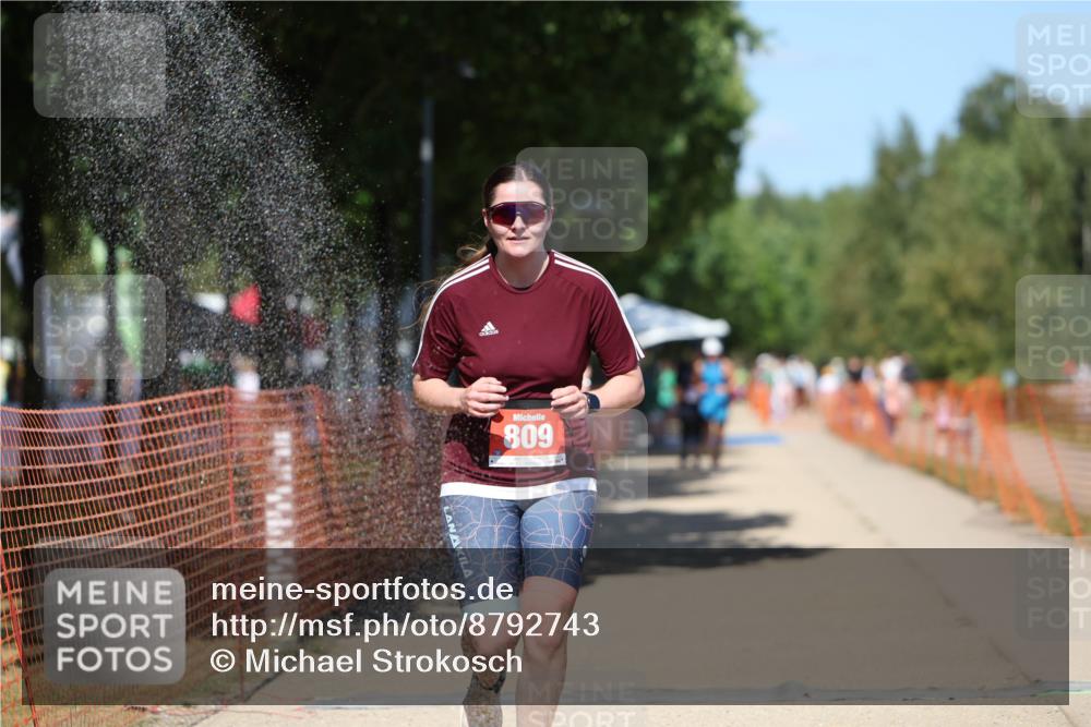 07.09.2025 - 19. Norderstedt Triathlon Michael Strokosch http://msf.ph/oto/8792743 07.09.2025 13:39:45 Laufen 319, 809 meine-sportfotos.de