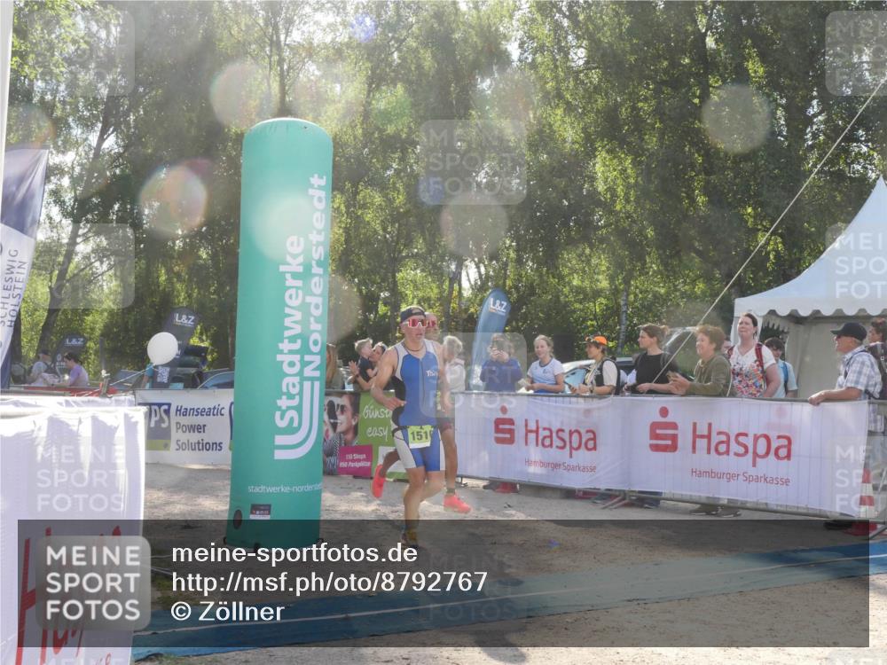 07.09.2025 - 19. Norderstedt Triathlon Zöllner http://msf.ph/oto/8792767 07.09.2025 16:30:20 Ziel 519, 552, 1510 meine-sportfotos.de