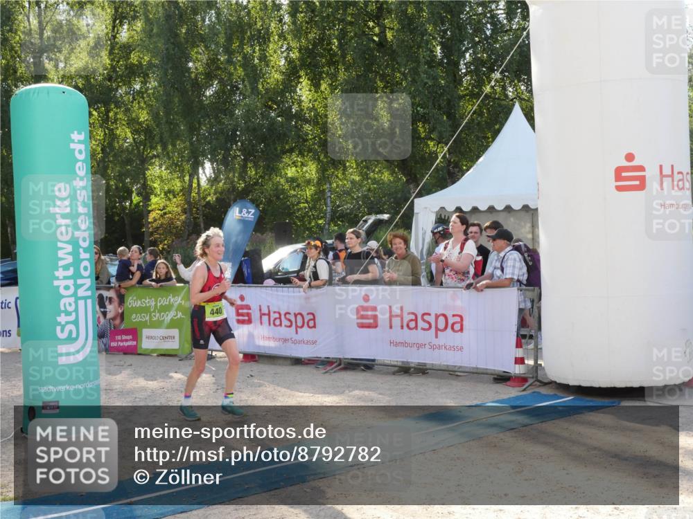 07.09.2025 - 19. Norderstedt Triathlon Zöllner http://msf.ph/oto/8792782 07.09.2025 16:30:35 Ziel 440 meine-sportfotos.de