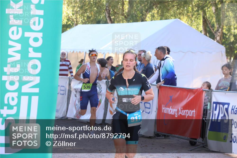 07.09.2025 - 19. Norderstedt Triathlon Zöllner http://msf.ph/oto/8792794 07.09.2025 16:38:39 Ziel 536, 917 meine-sportfotos.de