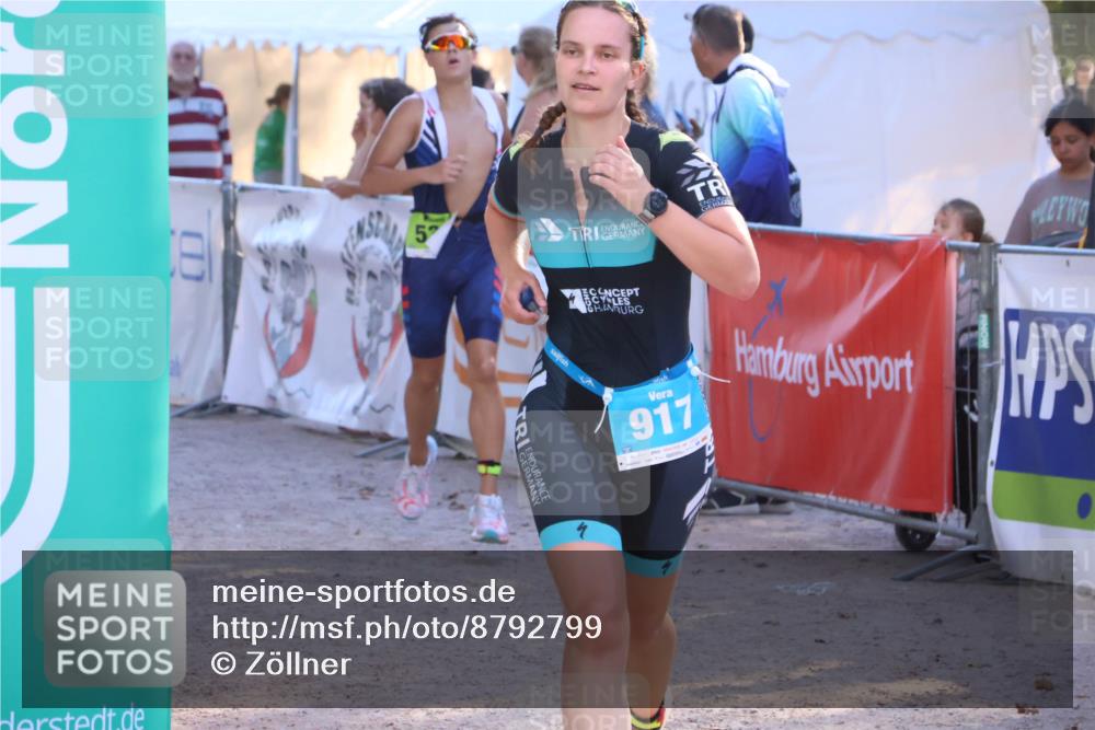 07.09.2025 - 19. Norderstedt Triathlon Zöllner http://msf.ph/oto/8792799 07.09.2025 16:38:40 Ziel 536, 917 meine-sportfotos.de