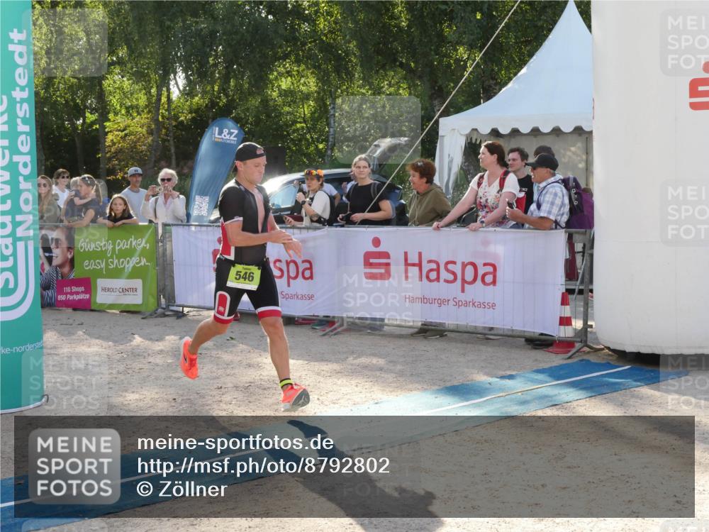 07.09.2025 - 19. Norderstedt Triathlon Zöllner http://msf.ph/oto/8792802 07.09.2025 16:30:46 Ziel 546 meine-sportfotos.de