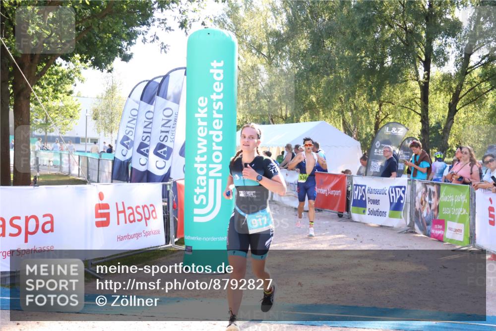 07.09.2025 - 19. Norderstedt Triathlon Zöllner http://msf.ph/oto/8792827 07.09.2025 16:38:41 Ziel 536, 917 meine-sportfotos.de