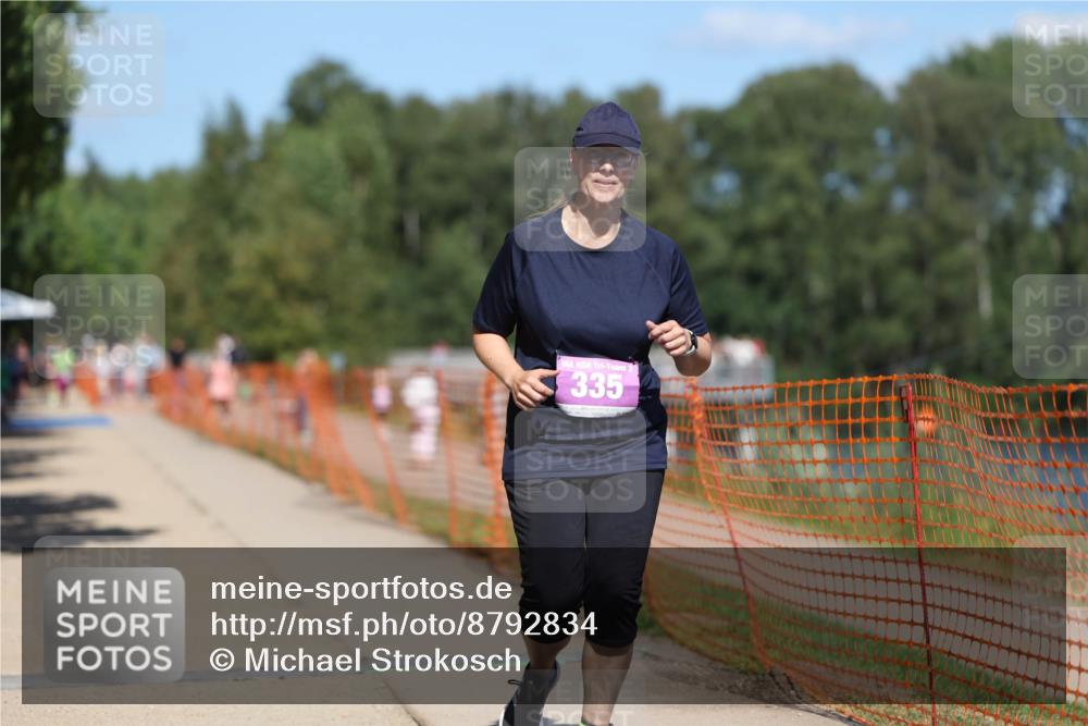 07.09.2025 - 19. Norderstedt Triathlon Michael Strokosch http://msf.ph/oto/8792834 07.09.2025 13:40:03 Laufen 270, 335 meine-sportfotos.de