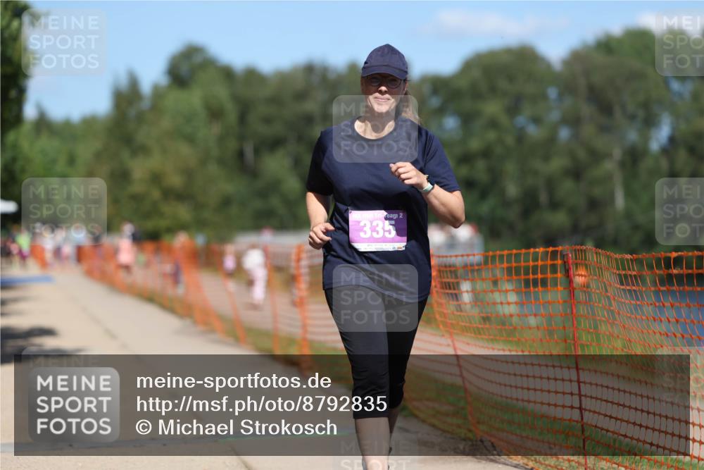 07.09.2025 - 19. Norderstedt Triathlon Michael Strokosch http://msf.ph/oto/8792835 07.09.2025 13:40:03 Laufen 270, 335 meine-sportfotos.de