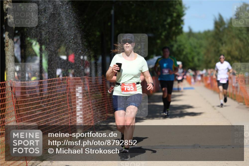 07.09.2025 - 19. Norderstedt Triathlon Michael Strokosch http://msf.ph/oto/8792852 07.09.2025 13:40:42 Laufen 310, 313, 337, 347, 742, 755 meine-sportfotos.de